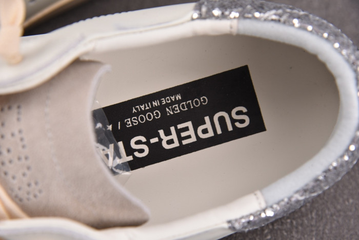 GGDB Low-Top Shoes