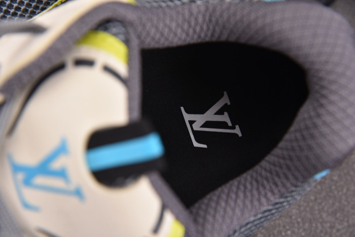 Lou1su1tt Tatic Runner Sneaker