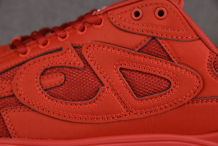 D10R B30 SNEAKER