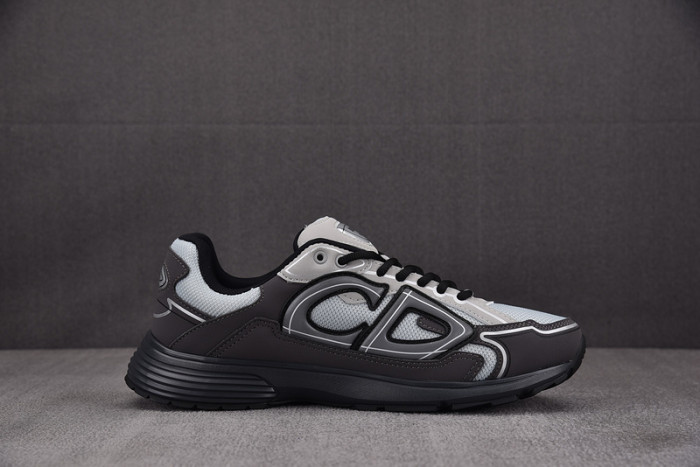 D10R B30 SNEAKER
