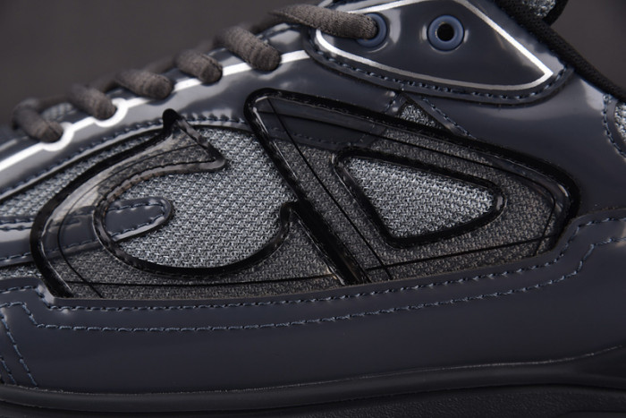D10R B30 SNEAKER