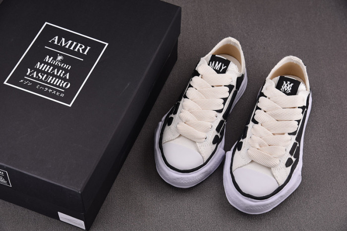 AM1R1 MIHARA YASUHIRO SNEAKER