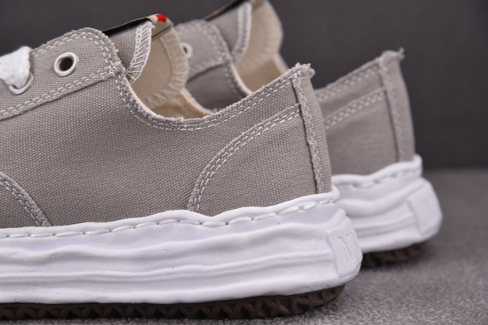 Ma1s0n MIHARA YASUHIRO SNEAKER