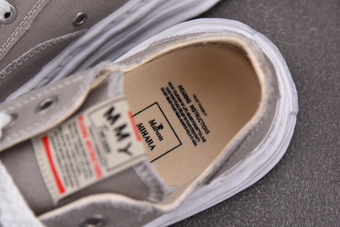 Ma1s0n MIHARA YASUHIRO SNEAKER