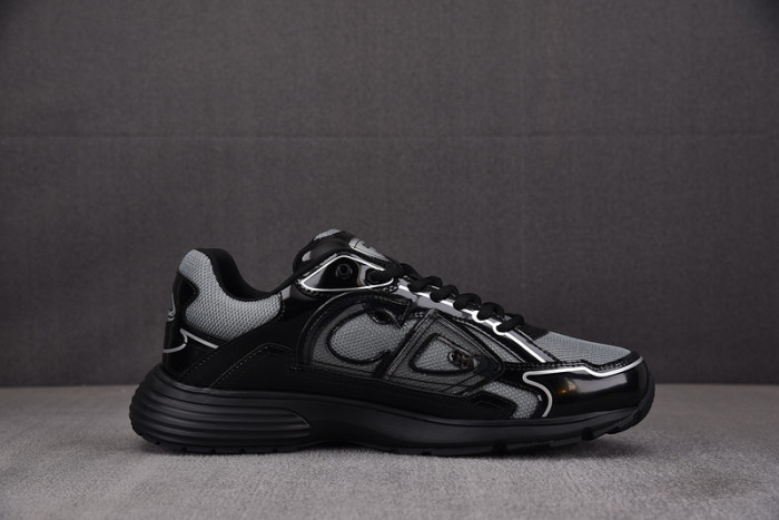 D10R B30 SNEAKER