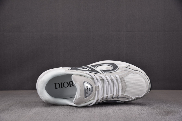 D10R B30 SNEAKER