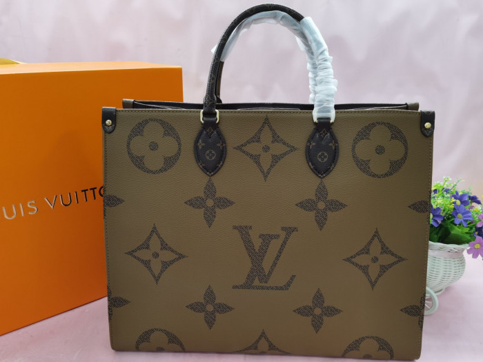 Lou1su1tt BAG