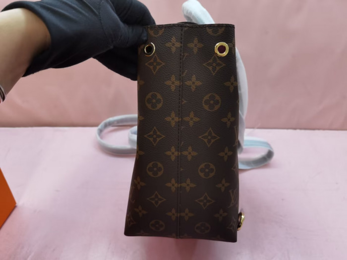 Lou1su1tt BACKPACK