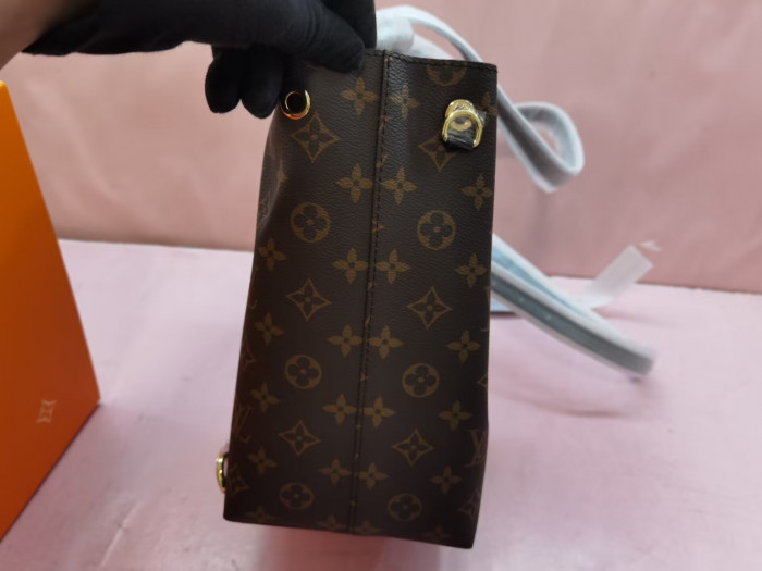 Lou1su1tt BACKPACK