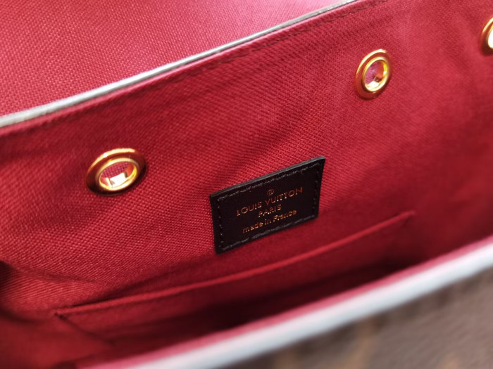 Lou1su1tt BACKPACK