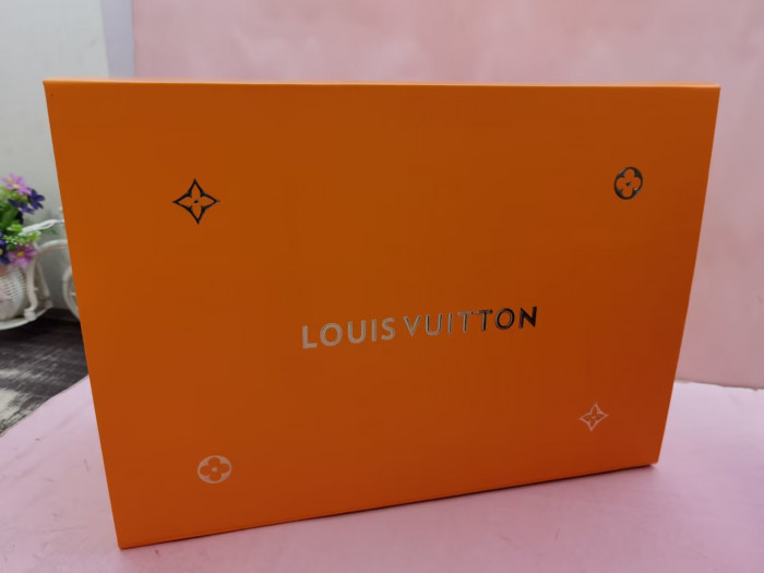 Lou1su1tt BACKPACK