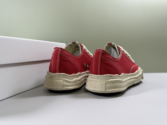 Ma1s0n MIHARA YASUHIRO SNEAKER