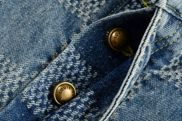 Lou1su1tt JEANS