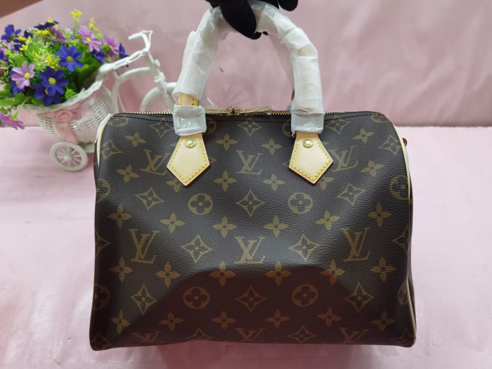 Lou1su1tt BAG